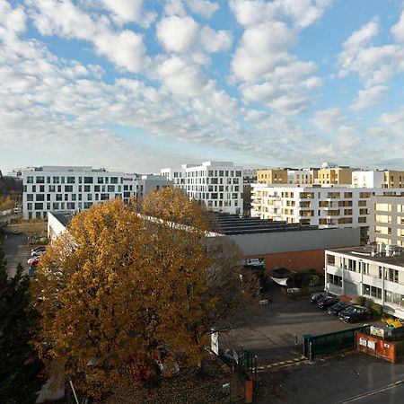 B&B Hotel Massy Gare Tgv Buitenkant foto