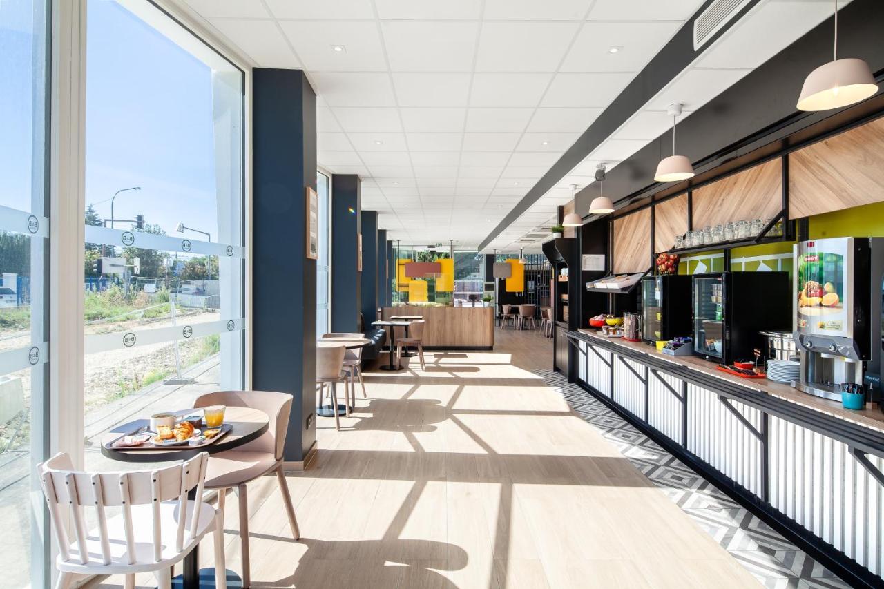 B&B Hotel Massy Gare Tgv Buitenkant foto