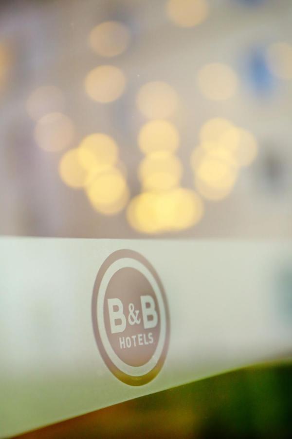B&B Hotel Massy Gare Tgv Buitenkant foto